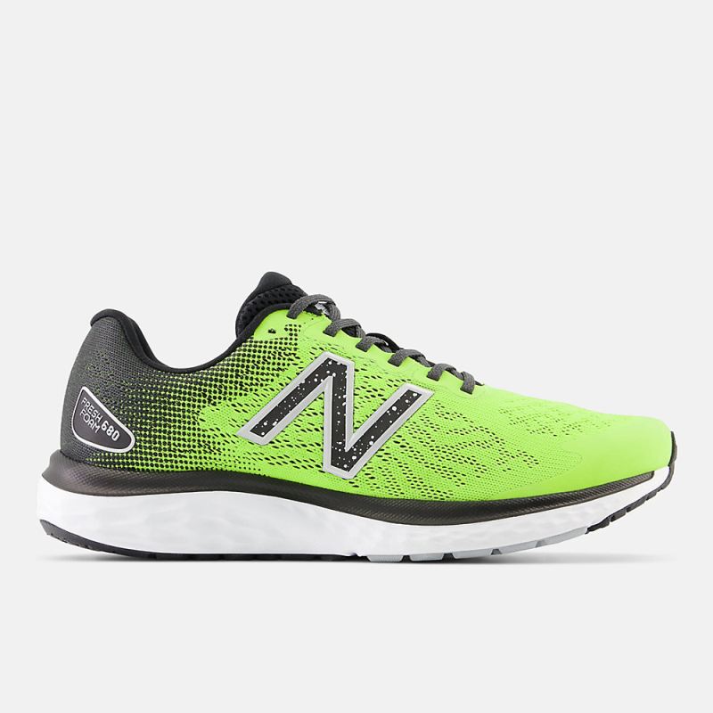 New Balance Men's Fresh Foam 680v7 Shoes Thirty Watt with Black