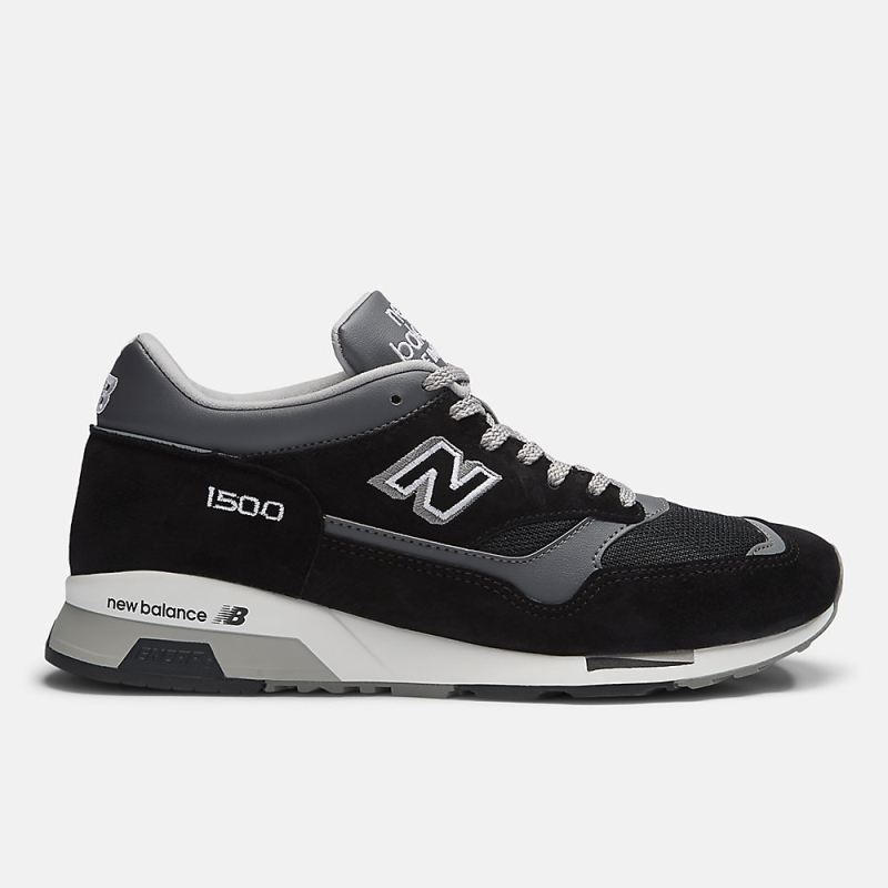 New Balance Women's Made in UK 1500- Essentials Shoes Black with