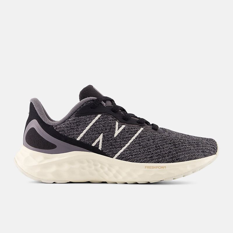 New Balance Women's Fresh Foam Arishi v4 Shoes Black with Castle