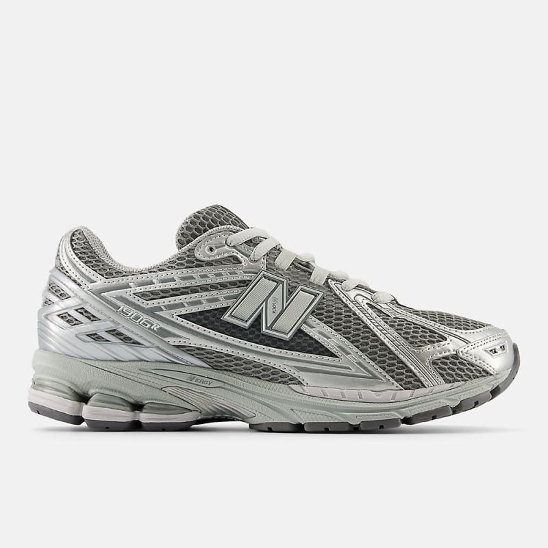 New Balance Women's 1906R Shoes Harbor Grey with Silver Metalic