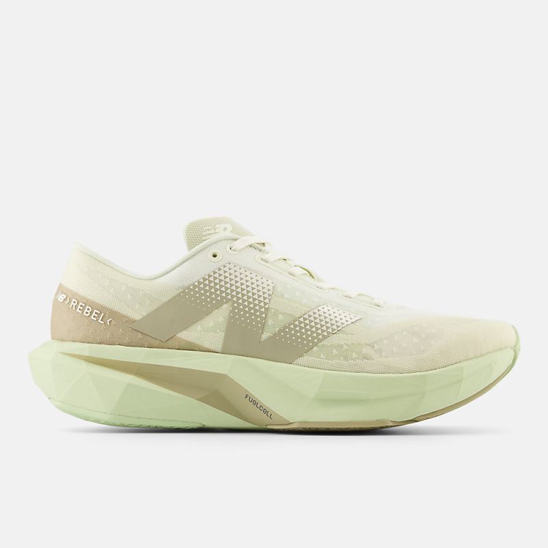 New Balance Men's FuelCell Rebel v4 Shoes Linen with Lichen Gree