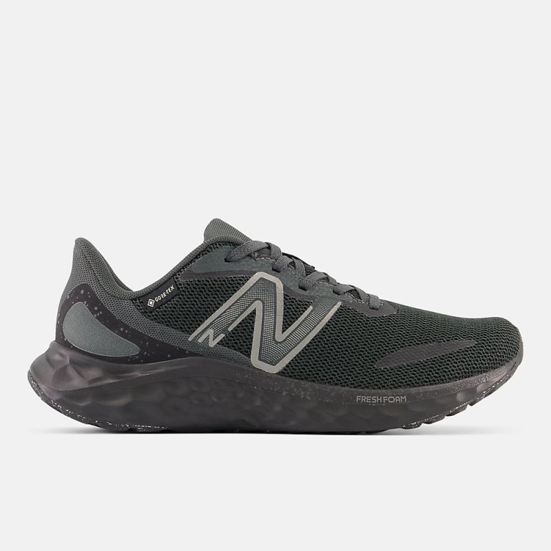 New Balance Women's Fresh Foam Arishi v4 GTX Shoes Black