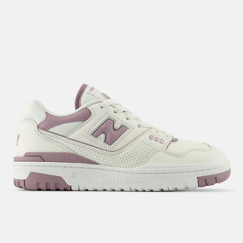 New Balance Women's BBW550 Shoes Sea Salt with Ice Wine and Whit