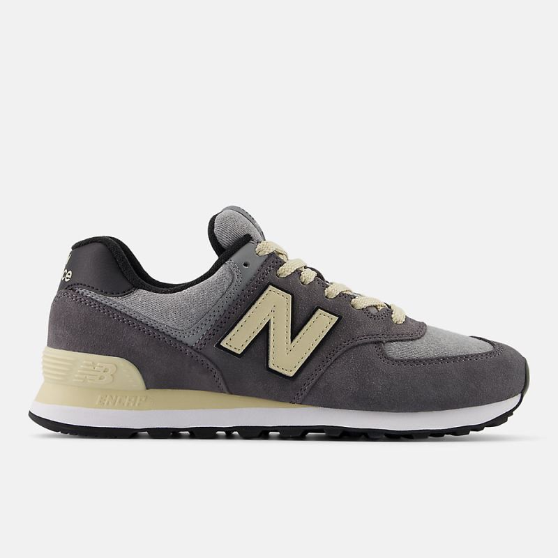 New Balance Women's 574 Shoes Magnet with Sandstone