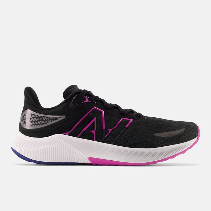 New Balance Women's FuelCell Propel V3 Shoes Black with Magenta