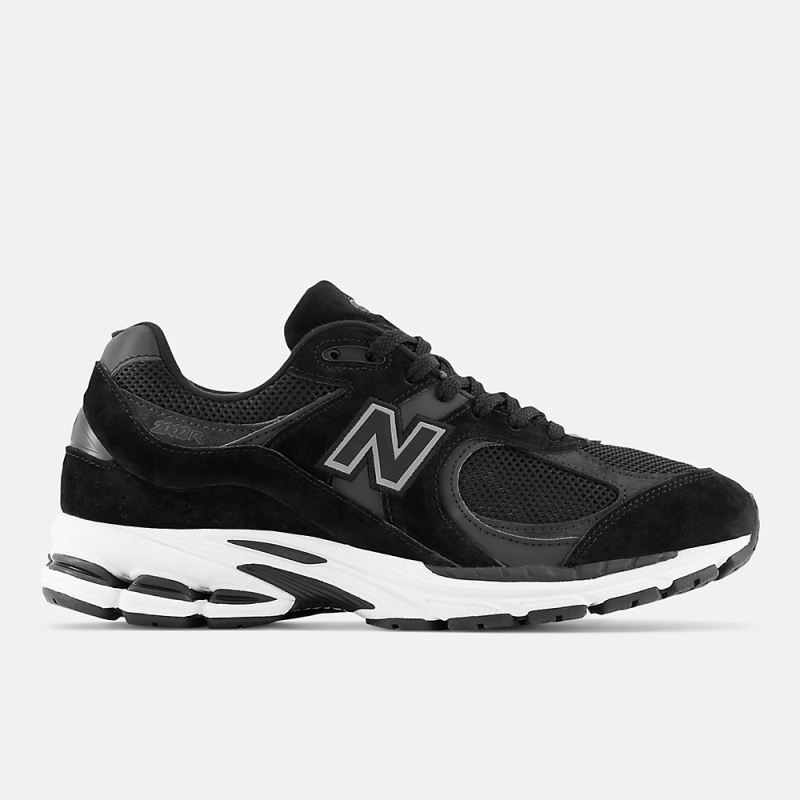 New Balance Men's 2002R Shoes Black with Phantom and Gunmetal