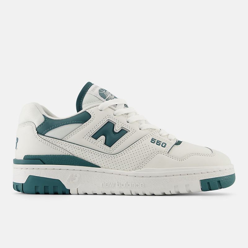 New Balance Women's 550 Shoes Reflection with New Spruce