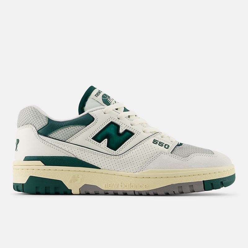 New Balance Men's 550 Shoes Sea Salt with Marsh Green